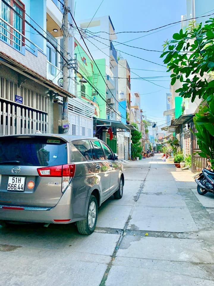 Bán nhà 41/ đường số 5, Bình Hưng Hoà, Bình Tân, HCM Đường đẹp- đắt giá nhất khu