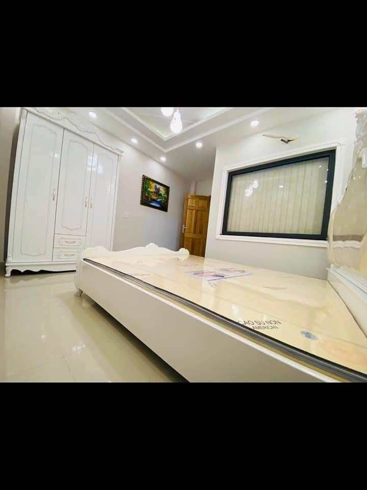 Bán Biệt thự Gò Vấp, gía chỉ 6 tỷ nhỉnh 1 trệt 3 lầu sân thượng, 4pn khép kín, 5 WC