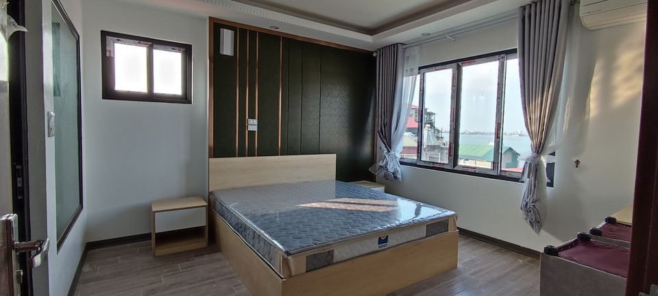 SIÊU PHẨM VIEW HỒ TÂY TÒA NHÀ 10 TẦNG CHO THUÊ CĂN HỘ CAO CẤP VÀI BƯỚC CHÂN RA HỒ TÂY