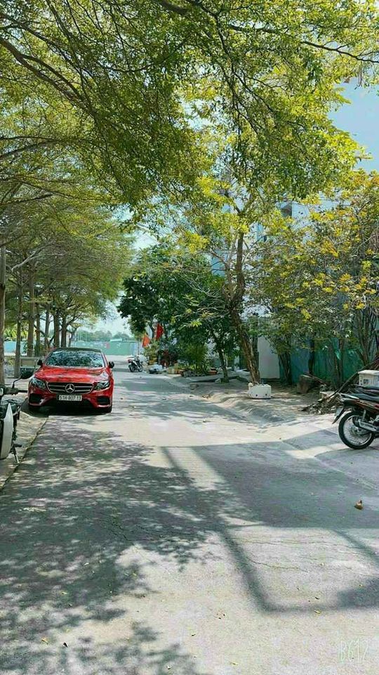 Bán NHÀ phố hiện đại GIÁ rẻ nhất khu tái định cư phú mỹ Quận 7 TPHCM DIỆN tích 5m × 18m