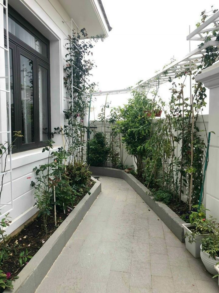 BÁN BIỆT THỰ P 7 CAO THẮNG CÁCH TRUNG TÂM TP ĐÀ LẠT 2KM Diện tích 130m2,diện tích 210m2 sàn sd