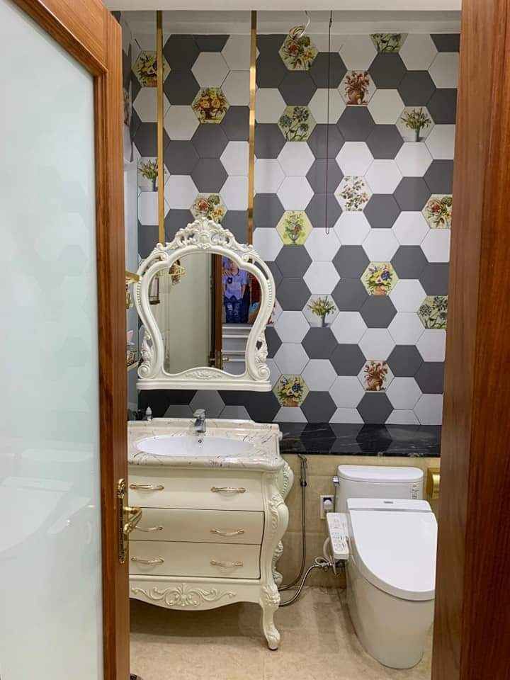 Bán nhà Mặt tiền đường Lê Văn Thọ Phường 9 Gò Vấp. DT: 76/101m2 5 tầng ( 4m × 25m ).18 tỷ