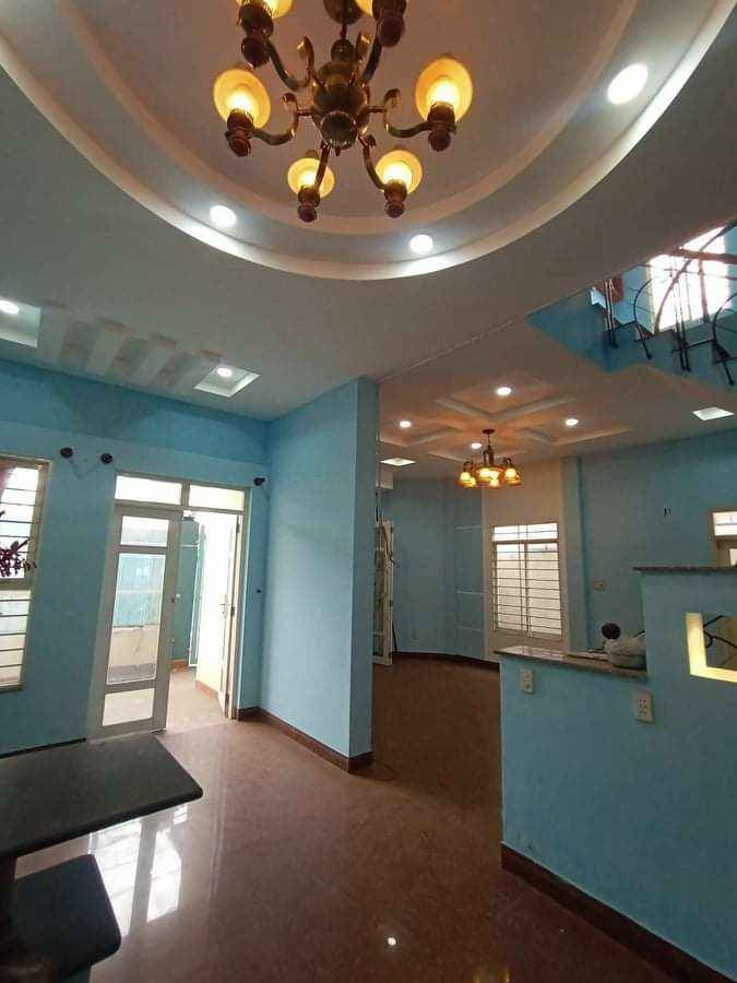 Bán nhà riêng Hẻm 6m Tân Phú 8 x 9 2 tầng btct giá nhỉnh 6 tỷ Khu trung tâm Tân Phú