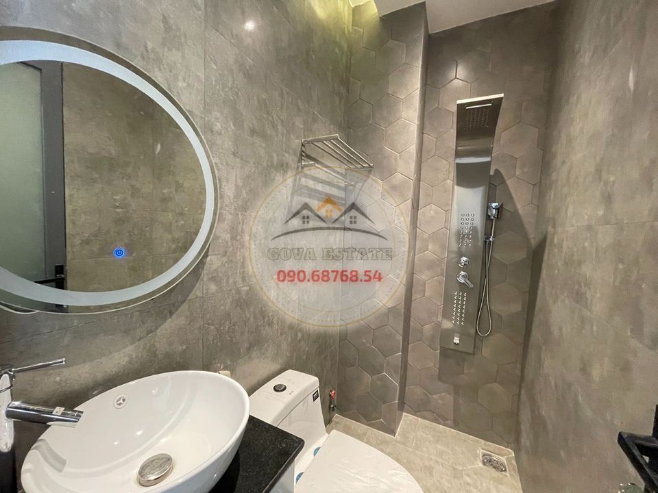 Bán nhà Mặt tiền Gò Vấp 4,5 tấm Cá Sân Đỗ Ô Tô Thiết Kế Hiện Đại