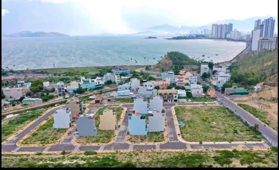 Bán nền GIÁ CHỈ TỪ 2.7tỷ NỀN Toạ lạc trong khu sầm uất, giữa trung tâm TP Nha Trang
