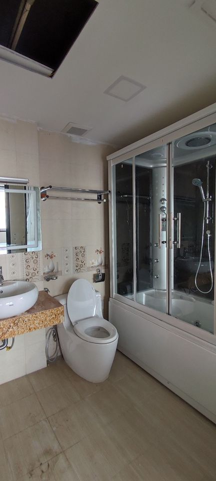 SIÊU PHẨM VIEW HỒ TÂY TÒA NHÀ 10 TẦNG CHO THUÊ CĂN HỘ CAO CẤP VÀI BƯỚC CHÂN RA HỒ TÂY