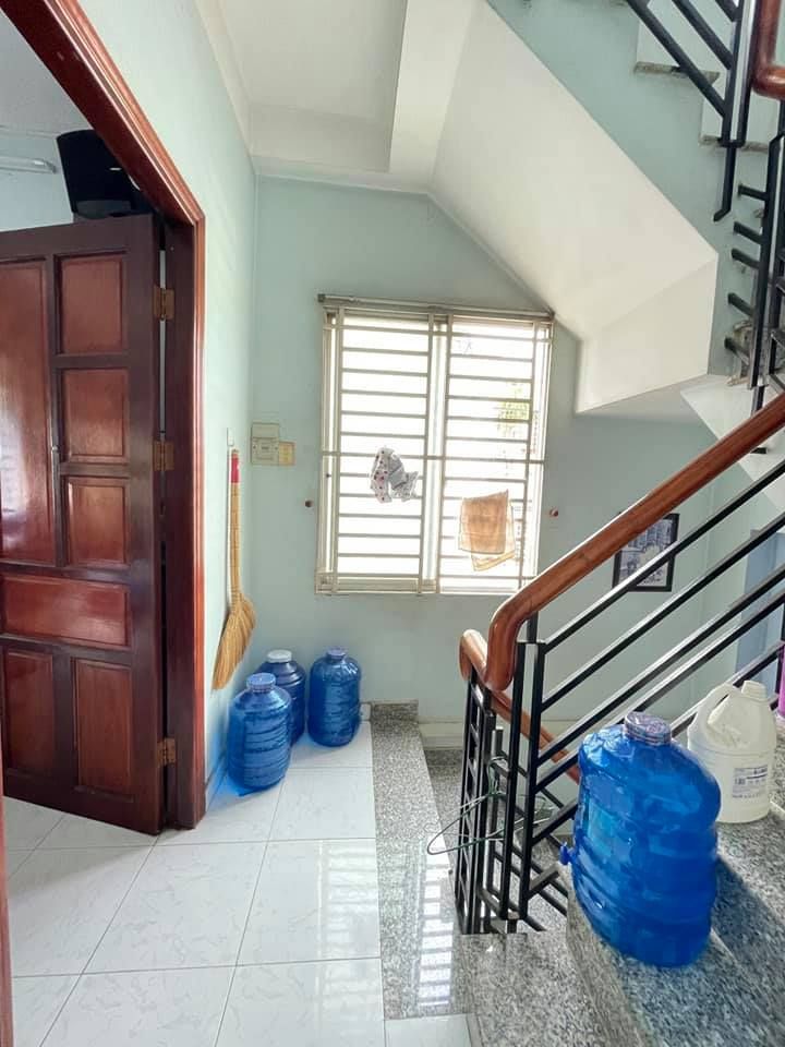 Bán Biệt thự mini, trục Đường Chính Quận Phú Nhuận. không còn căn thứ 2 Diện Tích: 6 x 10m