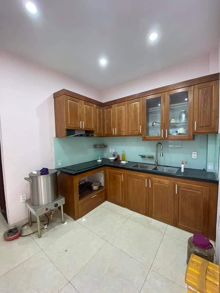 Bán gấp Mặt phố Quan Nhân,Thanh Xuân DT 50m2 x 6Tầng THANG MÁY MT 4.5m giá 10.8 Tỷ