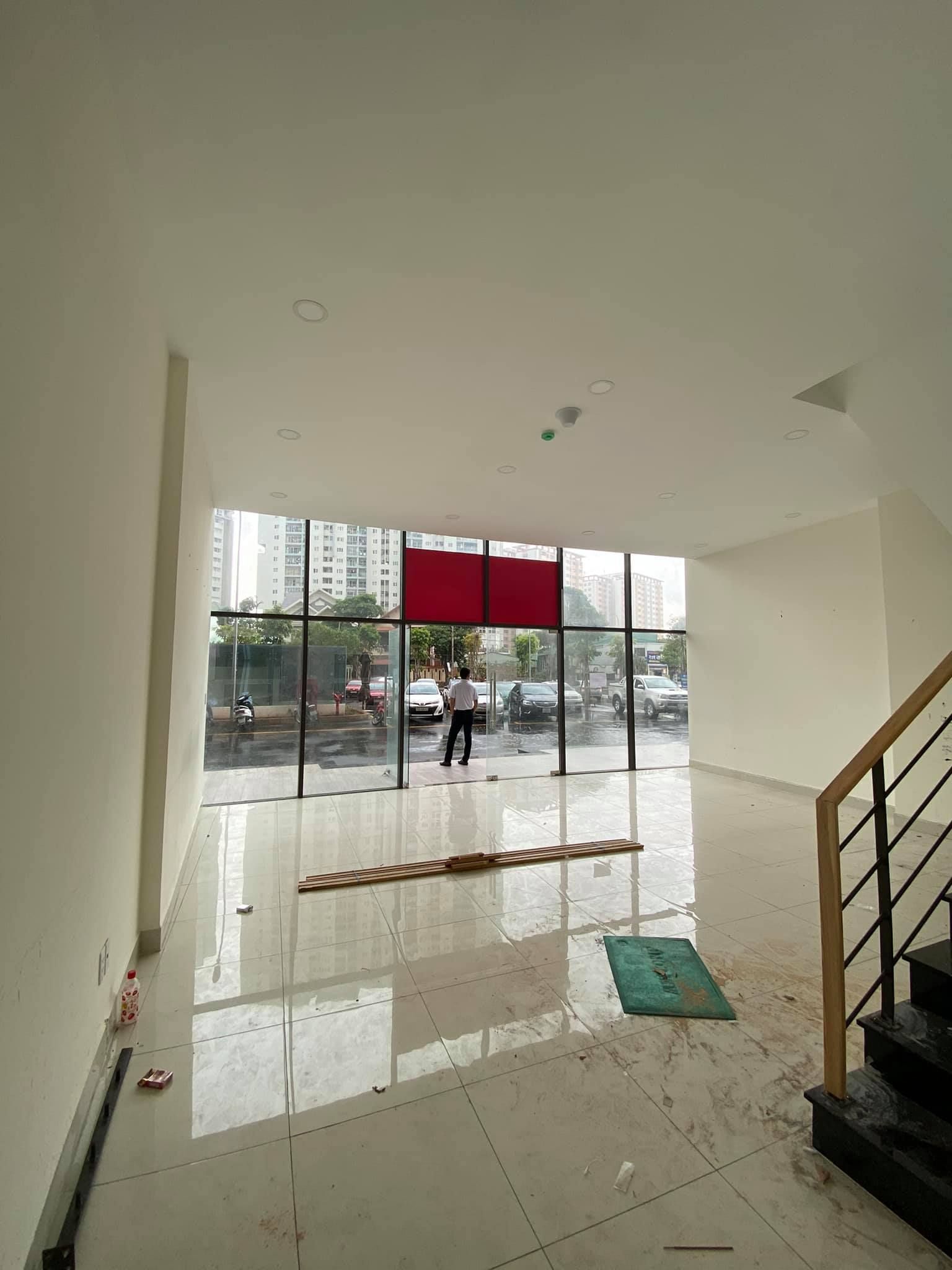 BÁN và CHO THUÊ CĂN SHOPHOUSE Chung Cư GATEWAY TP.VũngTàu GIÁ TỐT NHẤT Mặt tiền bãi xe đường lớn