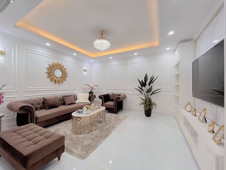 Bán BIỆT PHỦ HAI BÀ TRƯNG 4 TẦNG 50M2, 5.4 TỶ CHỦ TẶNG NỘI THẤT CỰC ĐẸP.