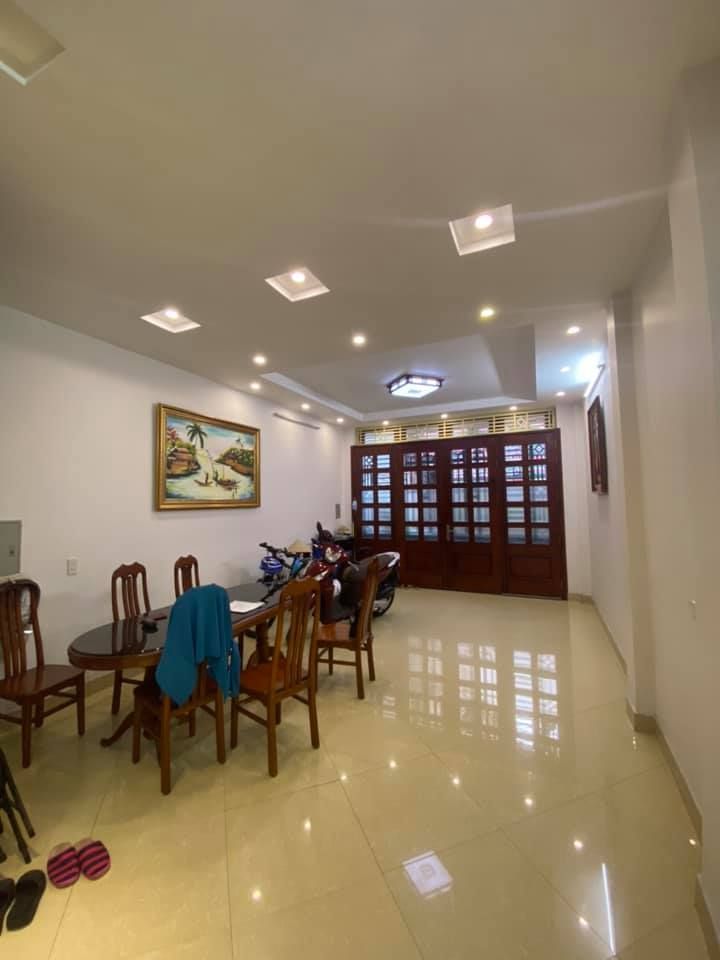 BÁN BIỆT THỰ TÂY HỒ GARA Ô TÔ THANG MÁY SỔ ĐỎ PHÂN LÔ ĐẲNG CẤP GIỚI THƯỢNG LƯU.