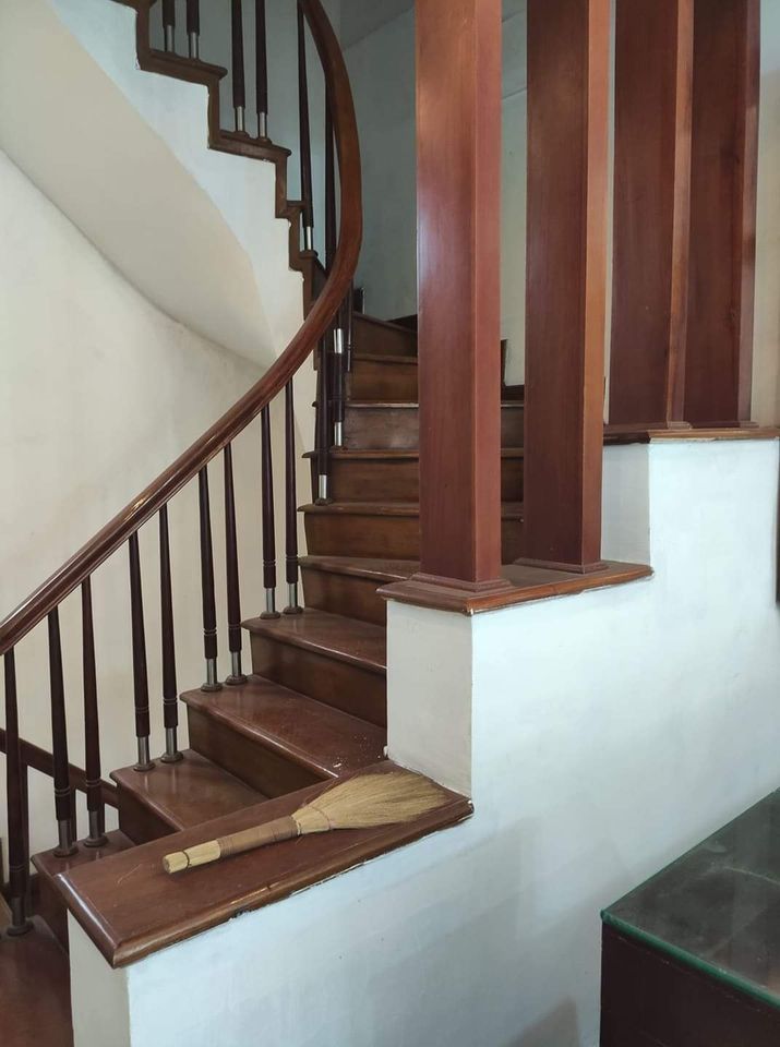 Bán nhà măt phố kinh doanh đông đúc và sầm uất tại khu quần thể 72HA Vĩnh Phúc, Ba Đình, Hà Nội