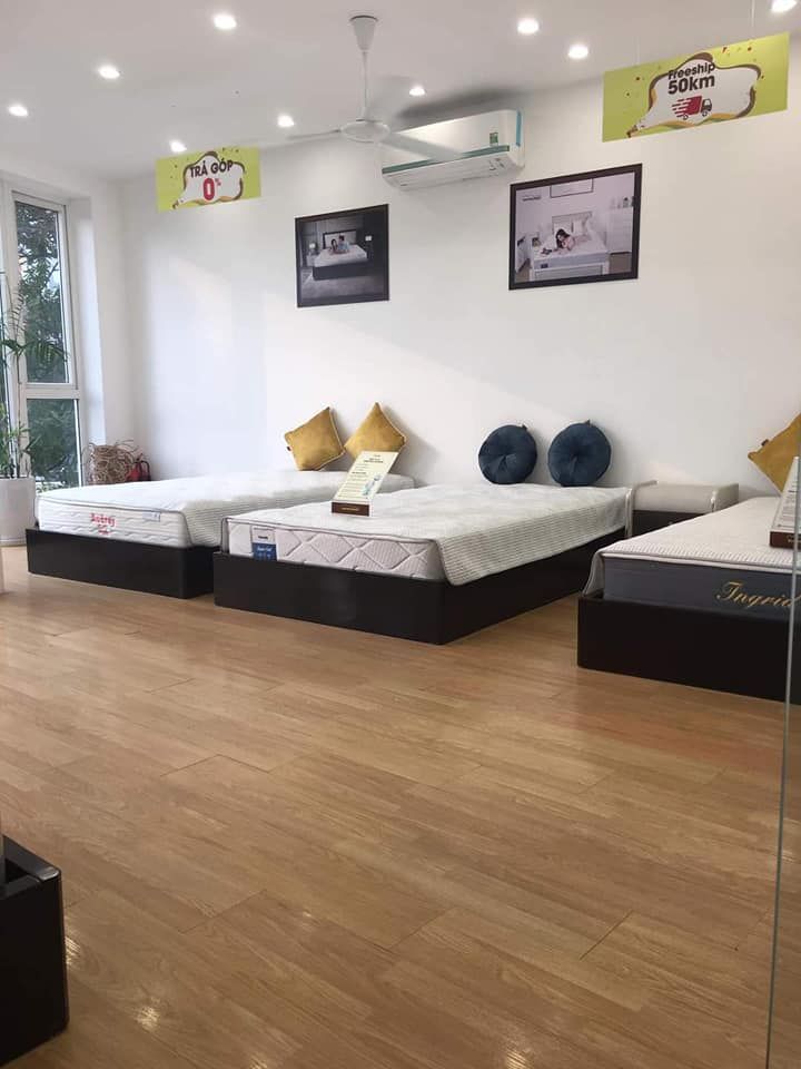 CẦN BÁN GẤP NHÀ MẶT PHỐ NGUYỄN CHÍ THANH ĐỐNG ĐA KINH DOANH ĐA DẠNG 71M2, 5 TẦNG,MT 7,6M