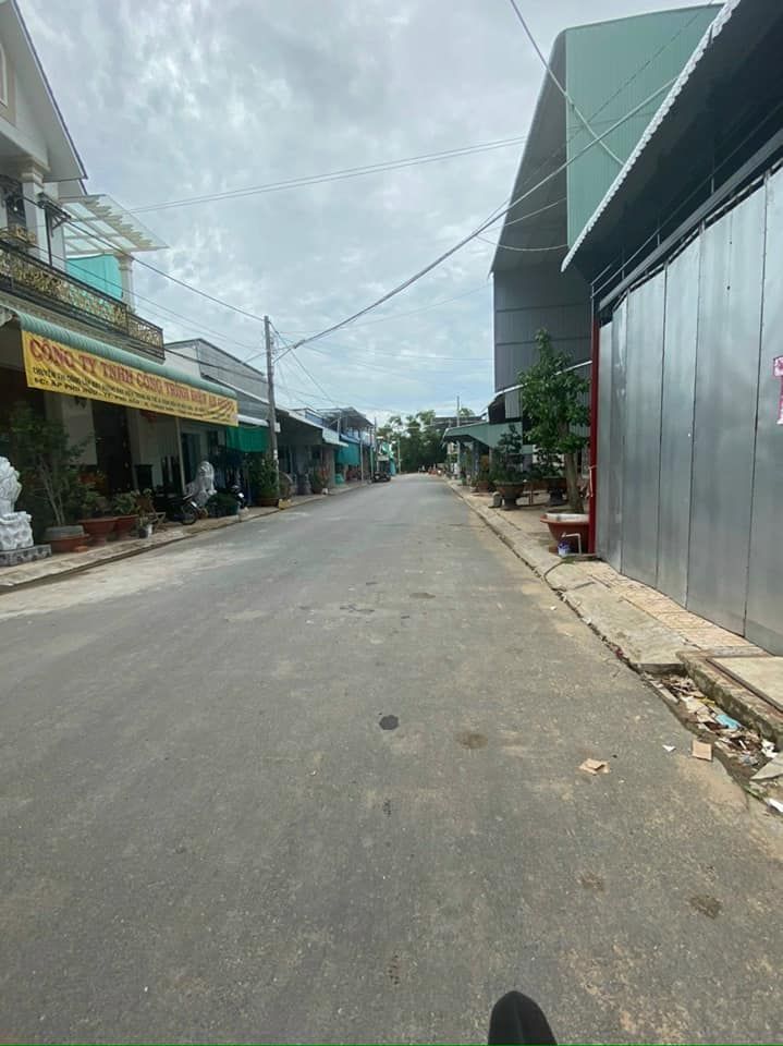 Bán nhanh nền đẹp ngay trung tâm thị trấn Phú Hòa Đường số 6, gần Ủy Ban, gần chợ thuận tiện kd