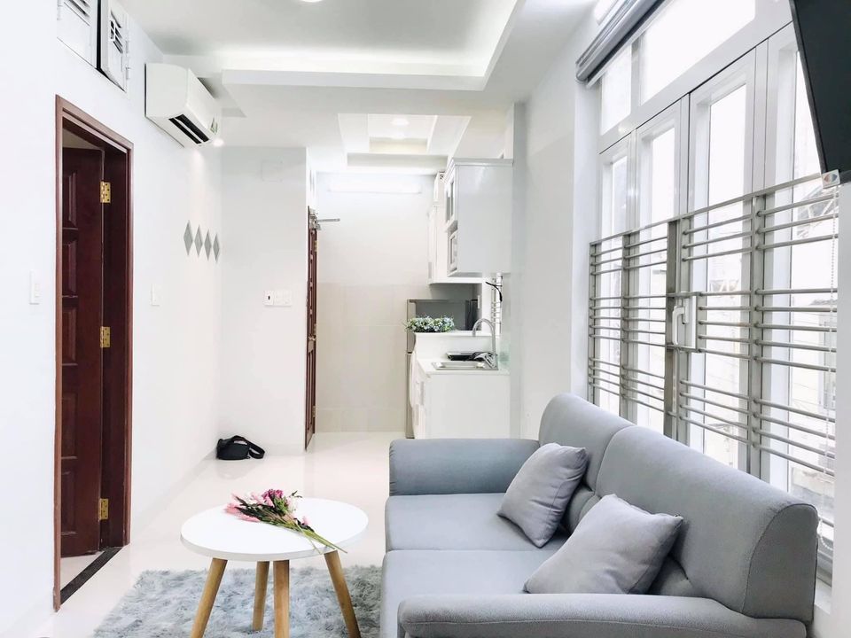 Cho thuê Căn hộ dịch vụ quận 1 Lý Tự Trọng Ban công bến thành, q1 Điện 4k