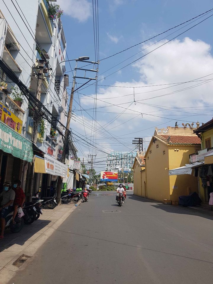 Bán Nhà đẹp Hai Bà Trưng, Mỹ Long Vị trí đường Phan Thành Long, Mỹ Long, TPLX