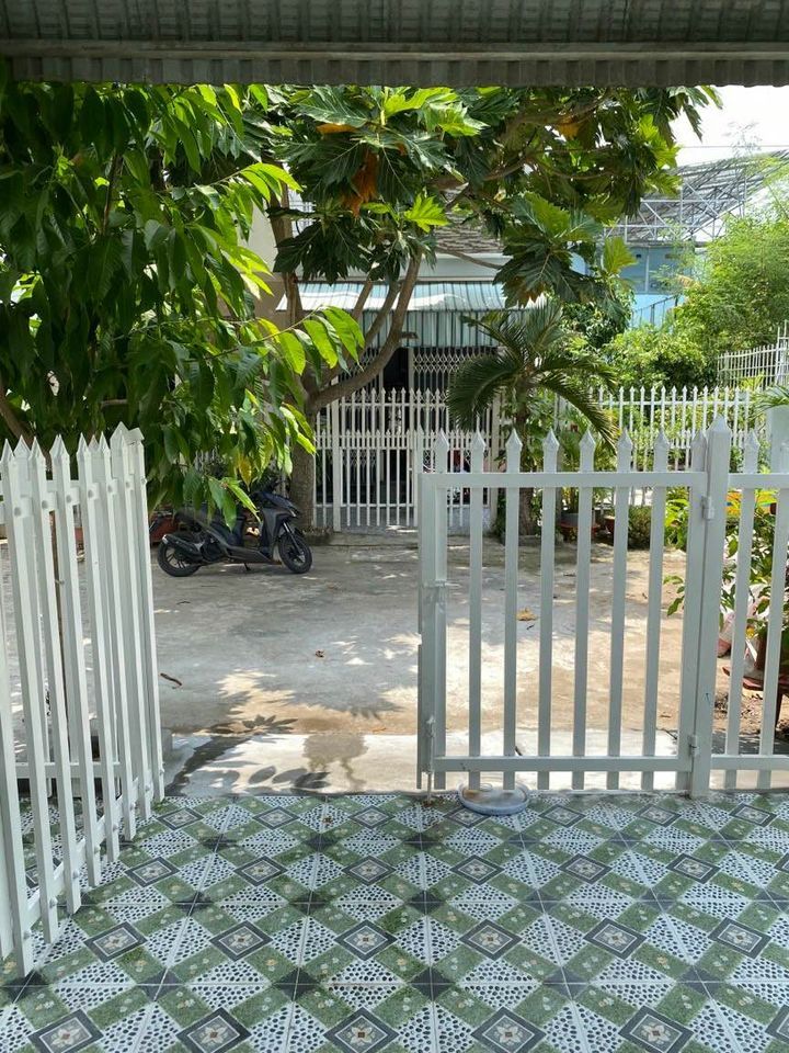 Bán nhà cấp 4 kiên cố khu đô thị Sao Mai Bình Khánh