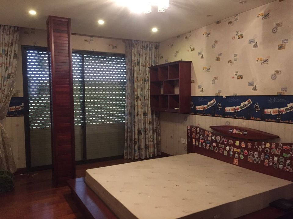 Bán biệt thự phố Nguyễn Thị Thập Trung Hòa Nhân Chính. Diện tích: 82m2x 6tầng , mặt tiền trên 7m