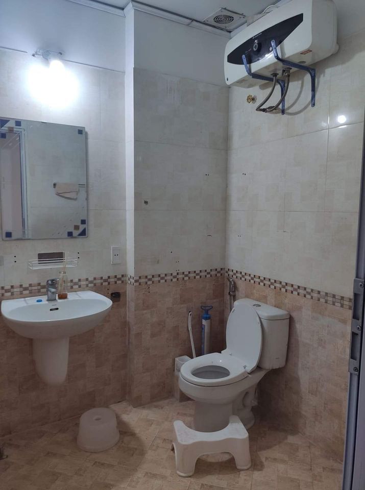 Bán nhà măt phố kinh doanh đông đúc và sầm uất tại khu quần thể 72HA Vĩnh Phúc, Ba Đình, Hà Nội