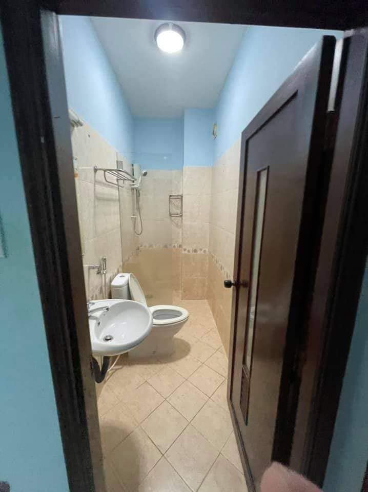 CẦN CHO THUÊ GẤP NHÀ TRẦN XUÂN SOẠN Q7 gần Q5 Nhà hẻm 701