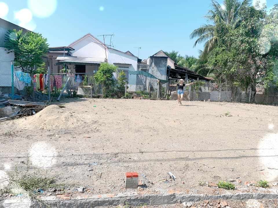 Cần bán lô đất Diên Sơn cách Nhà thờ cây vông chỉ 3p đi xe cách đường mỏ đá 20m