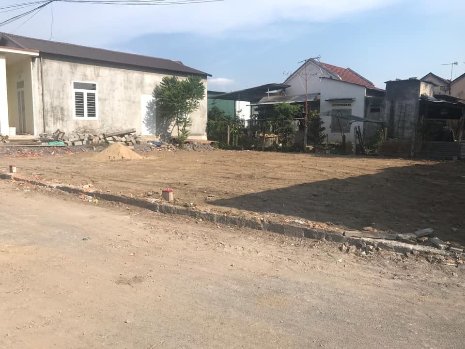 Cần bán lô đất Diên Sơn cách Nhà thờ cây vông chỉ 3p đi xe cách đường mỏ đá 20m