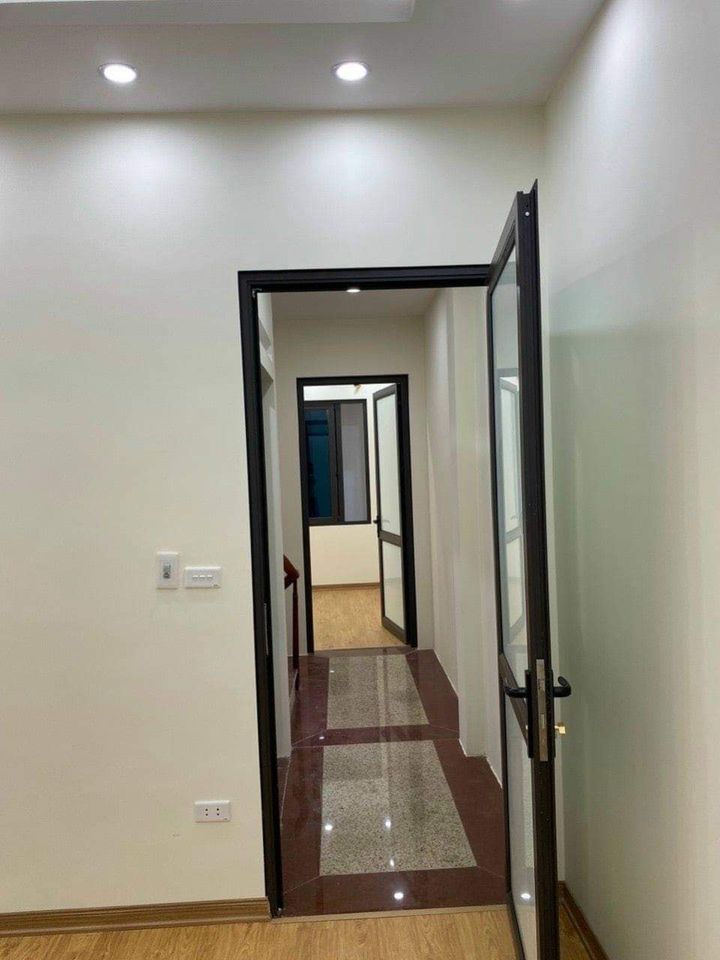 Bán nhà Minh Khai Bắc Từ Liêm 40m² nhà 4 tầng rộng thoải mái.Gần ĐH Công Nghiệp Hà Nội,ngã tư Nhổn