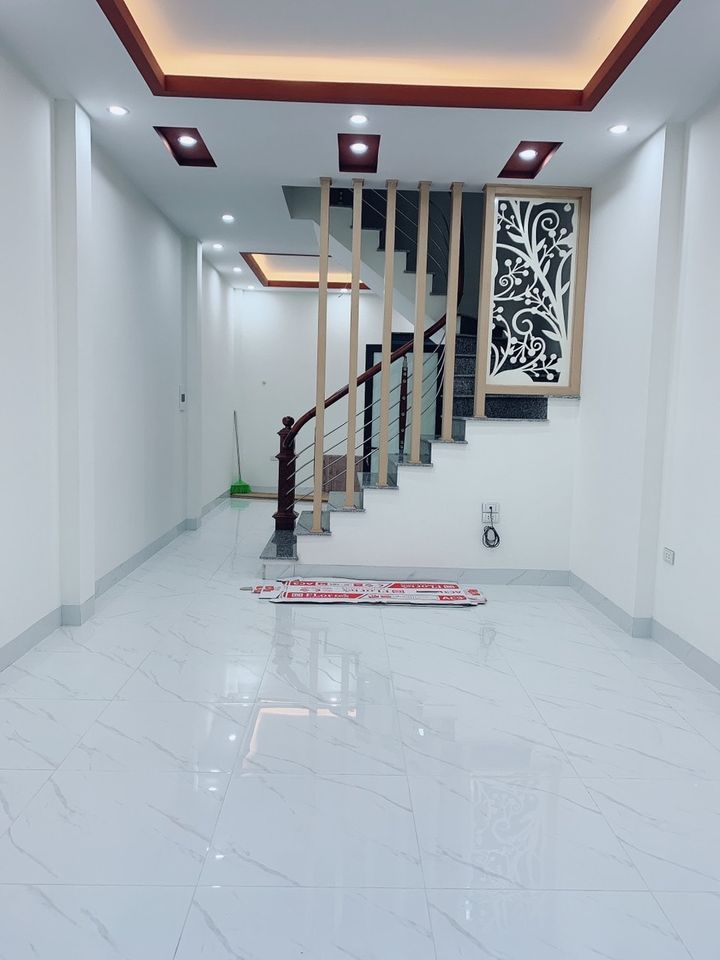 Bán Căn nhà 4 tầng xây mới tinh xây độc lập vị trí Di Trạch Hoài Đức