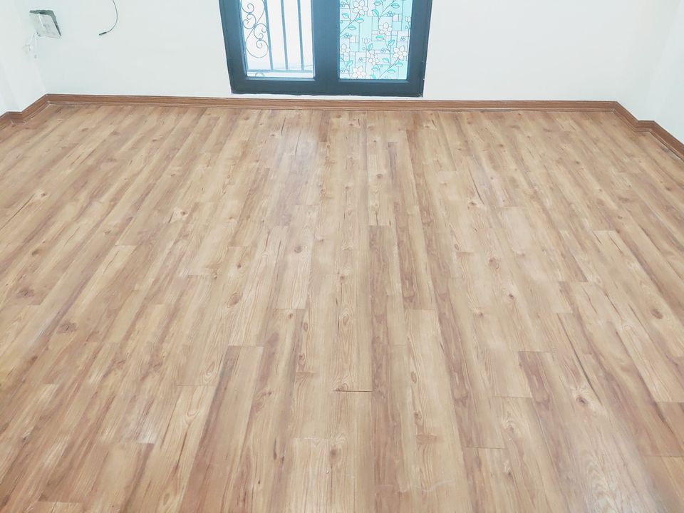 Nhà hiếm vị trí đẹp vài bước chân ra đường ôtô,gần chân cầu vượt Xuân Phương Nam Từ Liêm