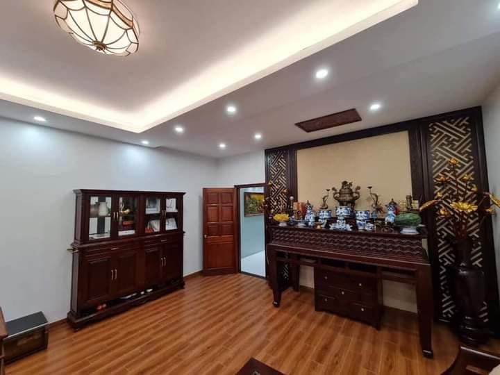 BÁN NHÀ MẶT PHỐ QUANG TRUNG 6 TẦNG THANG MÁY MẶT TIỀN ĐẸP KINH DOANH BẤT CHẤP