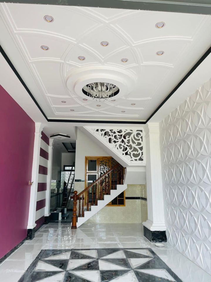 Bán nhà tân cổ điển (xây mới 100%) Nhà mặt tiền đường số 4 khu tái định cư p4 Diện tích 4*15