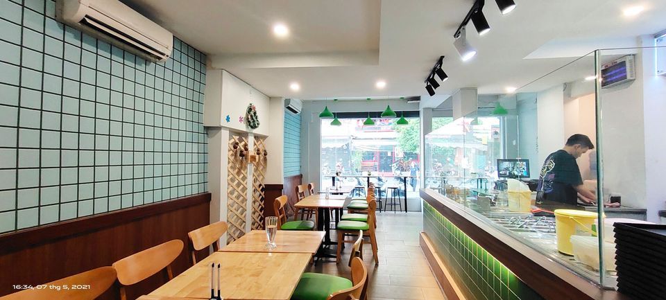 cần sang nhượng lại nhà nguyên căn 1 trệt 1 lầu DT 5,5 x 10m. DT sử dụng 110m2 Phố Tây Bùi Viện