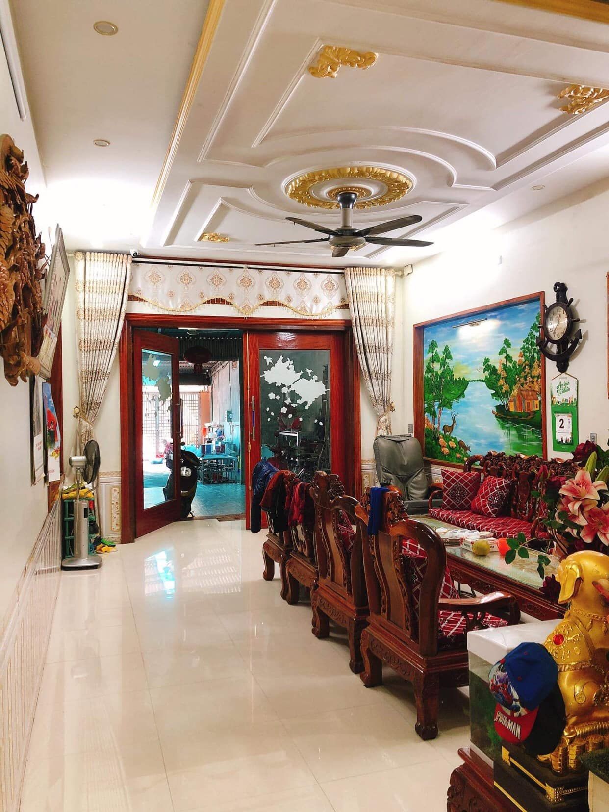 Cần bán nhà tại 193 lý thường kiệt hà Giang. Bìa đỏ chính chủ. LH 0912105976 biết thêm chi tiết