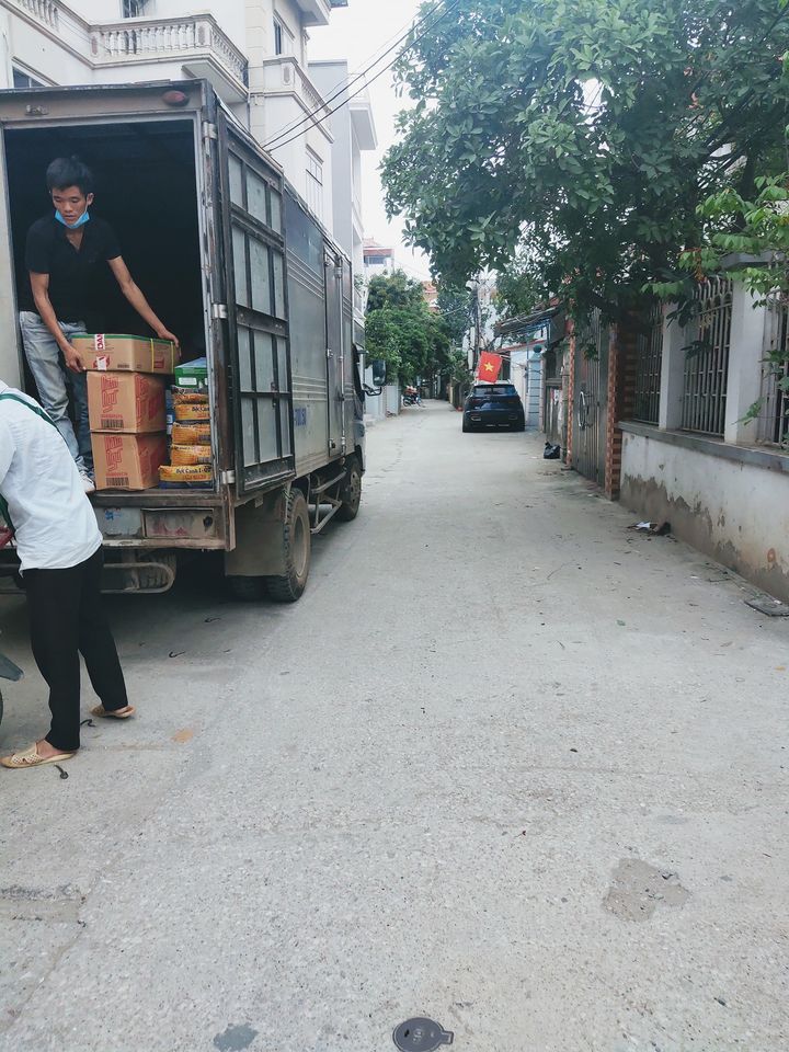 Tin nổi bẩt bán nhà 5 tầng VÂN CANH-HOÀI ĐỨC.Cách đường ôtô 10m.Gần chợ,10phút vào Mỹ Đình Nhà