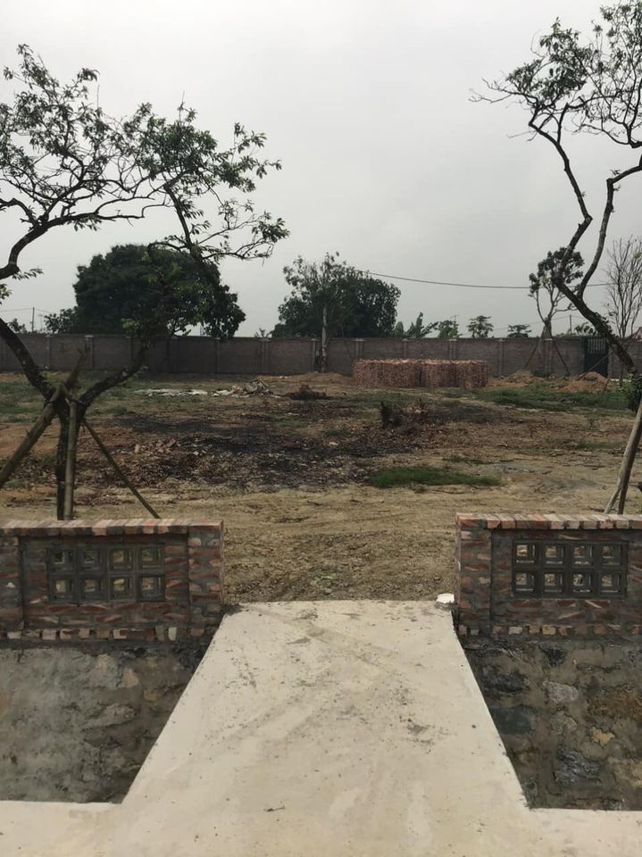 chính chủ do cần tiền làm ăn cần bán miếng đất diện tích 5129 m2 Tân hoà Hoà sơn Lương Sơn