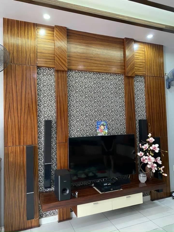 Chính Chủ gửi bán nhà 3 tầng mặt phố Đinh Tiên Hoàng khu Đông Nam cường MT 4m DT 68m