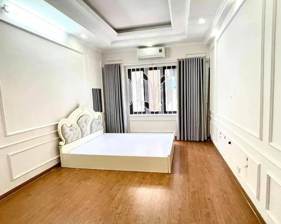 BÁN NHÀ ĐẸP TRUNG TÂM QUẬN HAI BÀ 5 TẦNG KINH DOANH NHỎ Ô TÔ 5 TẠ ĐỖ CỬA HAI MẶT THOÁNG
