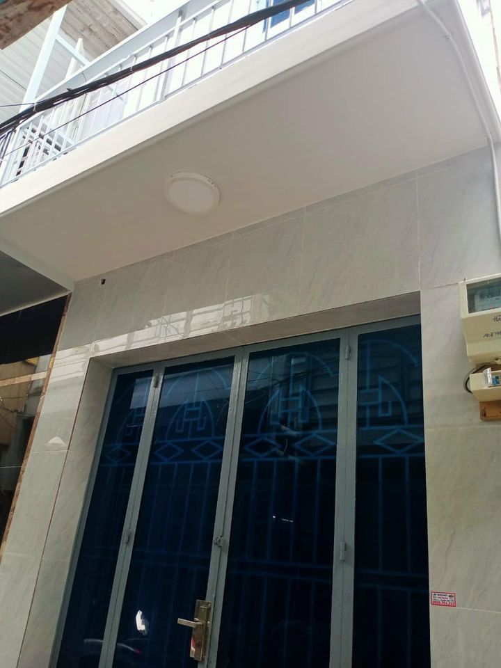 Cho thuê Nhà nguyên căn rẻ nhất khu vực Đường 53 , Tân quy , quận 7 DT 3m* 6m , 1 trệt 1 lầu
