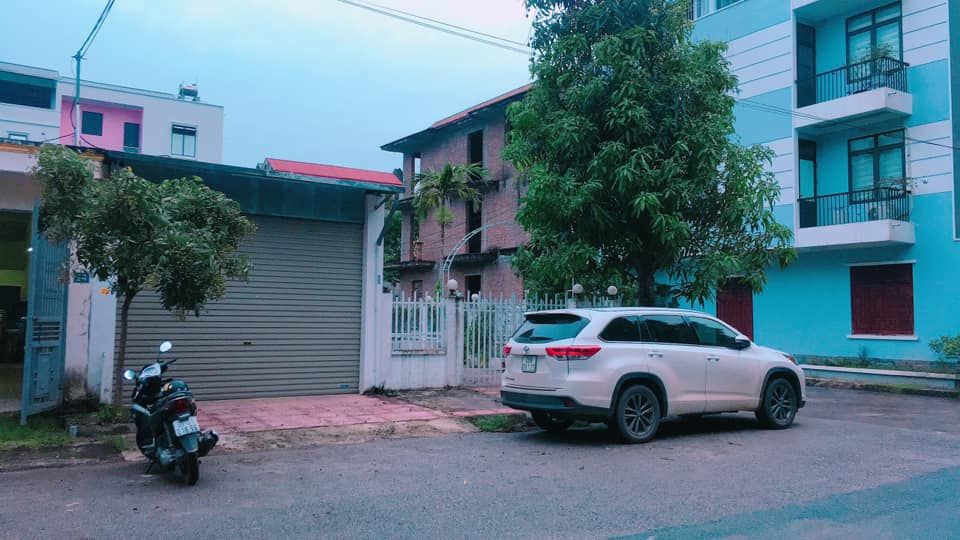 Cần tiền mình bán lô đất siêu phẩm còn lại ở Tổ 10 sông đà 7, Tân Thịnh, cách cầu sông đà 1km