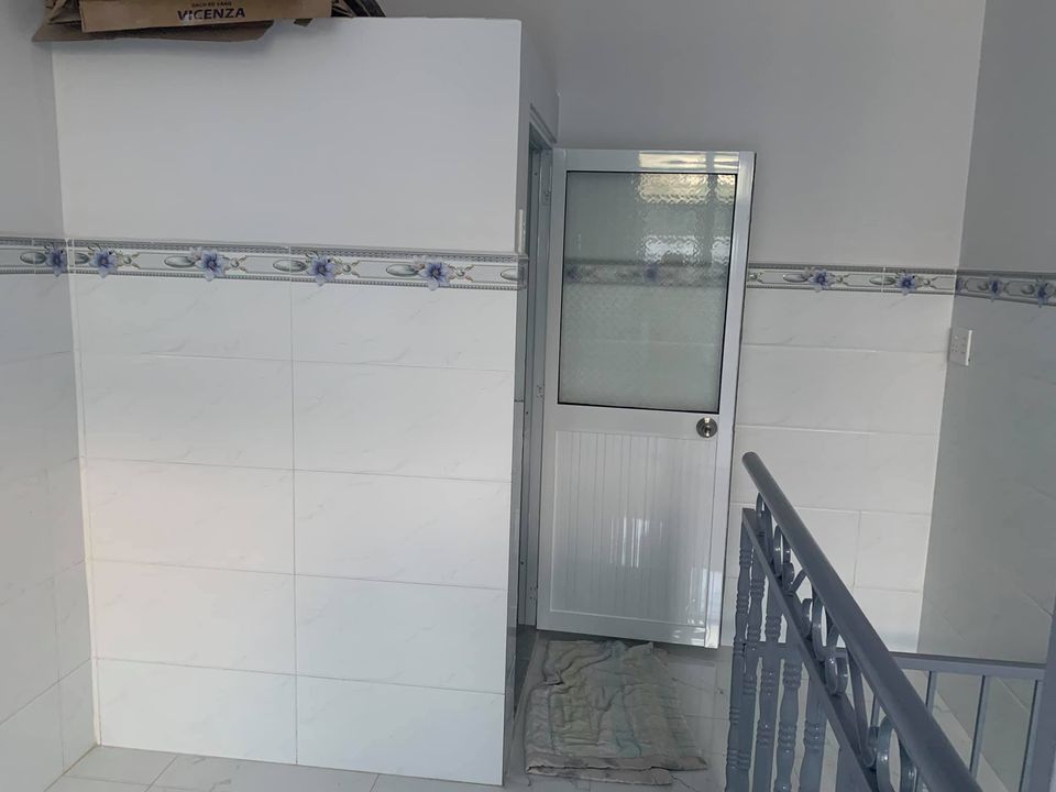 Cho thuê Nhà nguyên căn rẻ nhất khu vực Đường 53 , Tân quy , quận 7 DT 3m* 6m , 1 trệt 1 lầu