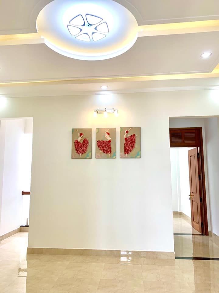 Bán Nhanh Nhà mặt tiền Huỳnh Thúc Kháng Hướng ĐÔNG BẮC Giá 2, xxx tỷ Dt 5,2m*20m