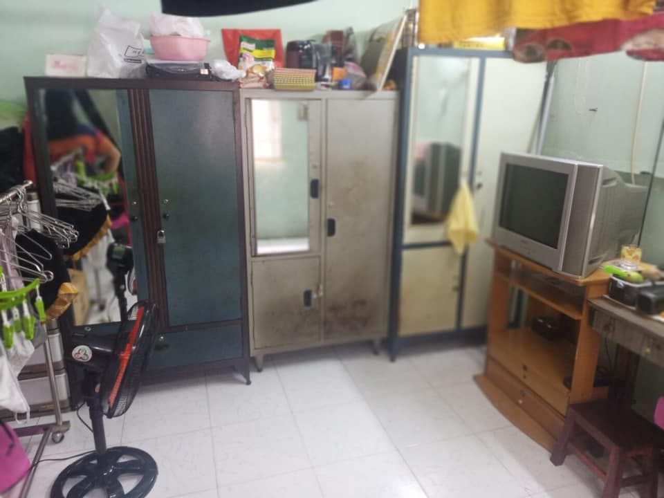 Bán nhà đường Lạc Long Quân p3 Q11 Diện tích 3,6 x 12 Trệt 2 lầu