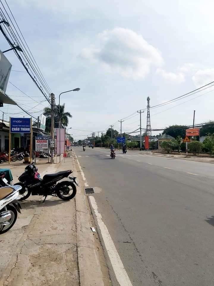 Bán Nhà mặt tiền 1T1L ngay ngã 4 huyện Thị Trấn Châu Thành Bến Tre