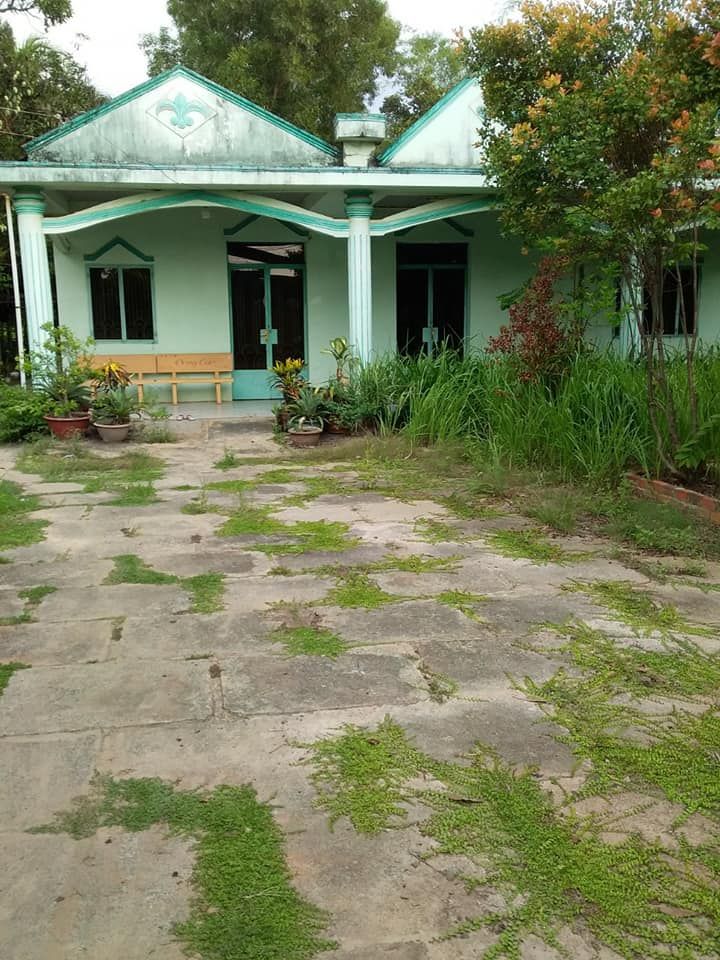 Bán Đất Tặng Nhà Đất và nhà đang cho thu nhập trên đất có nhà cấp 4 Đức Hòa & Đức Huệ Long An