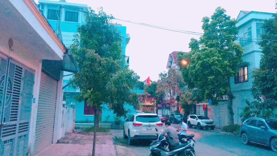 Cần tiền mình bán lô đất siêu phẩm còn lại ở Tổ 10 sông đà 7, Tân Thịnh, cách cầu sông đà 1km