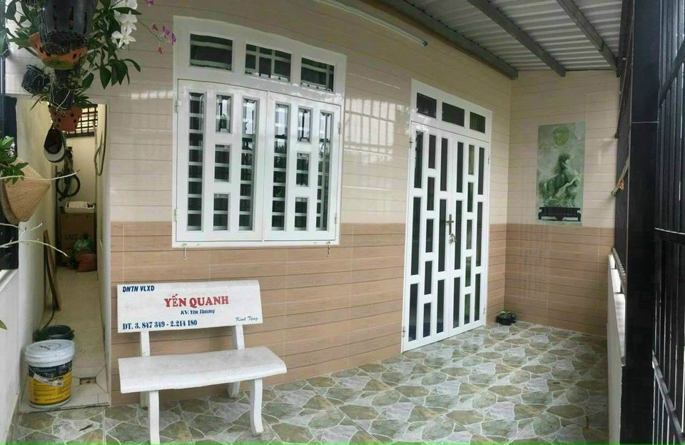 Chủ gửi cho thuê Nhà giá 3,2 triệu/ tháng có sẵn 01 máy lạnh hẻm nhánh đường Lê Hồng Nhi, Lê Bình