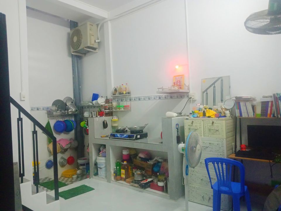 Nhà Đẹp Giá Hời 1.8 Tỷ ODT 56m2 - 1 Trệt 1 Lầu Hướng Tây Bắc Đường Phạm Ngũ Lão P5 Tp Cà Mau