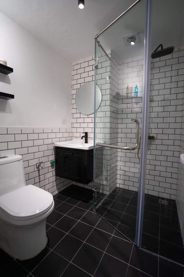 bán nhà 11 tầng Đường Lương Thế Vinh, P. Trung Văn, Q. Nam Từ Liêm, Hà Nội. 61m2; Mặt tiền: 4,5 m2