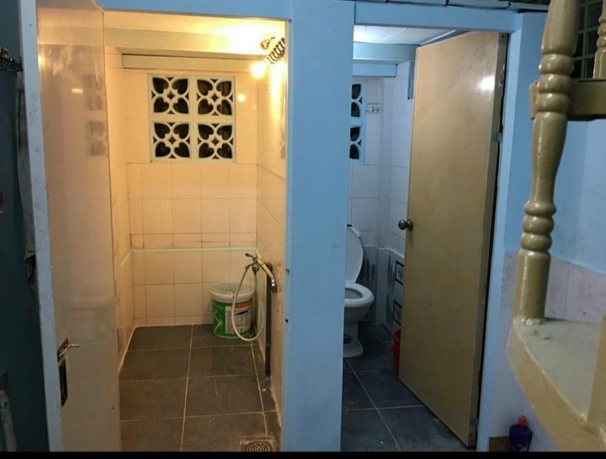 CHO THUÊ NHÀ MẠC THIÊN TÍCH, 3 PHÒNG NGỦ Diện tích 4 x 10 Kết cấu 1 trệt, 1 lầu, 3 phòng ngủ, 2 wc