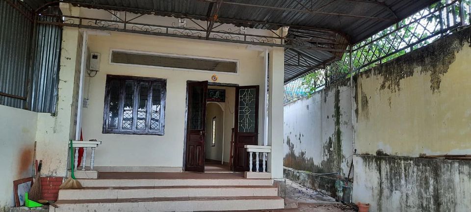 Bán nhà hẻm 370 Phạm Văn Đồng. DT 6x39m , 196m thổ cư. Ace quan tâm liên hệ sđt. DT :0815700039.